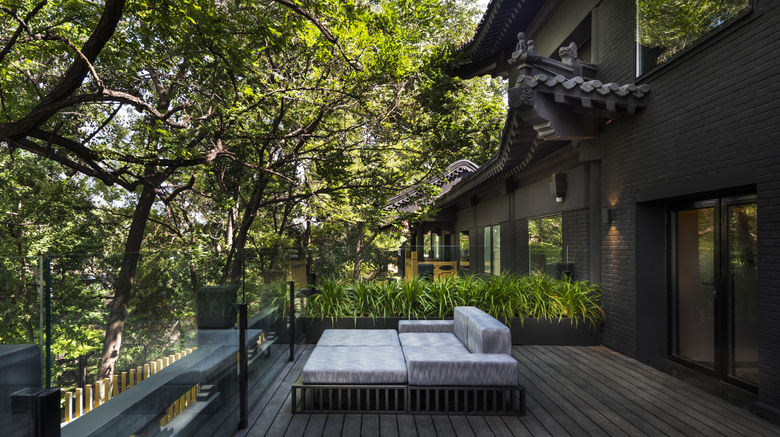 <b>Blossom House Beijing Hou Hai Suite</b>. Images powered by <a href="https://www.leonardoworldwide.com/" title="Leonardo Worldwide" target="_blank">Leonardo</a>.