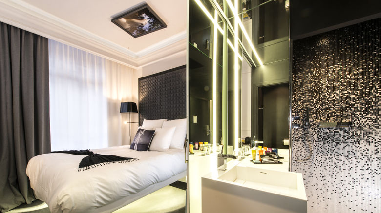 <b>Vertigo Hotel Room</b>. Images powered by <a href="https://www.leonardoworldwide.com/" title="Leonardo Worldwide" target="_blank">Leonardo</a>.