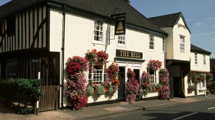 The Bell Inn Exterior