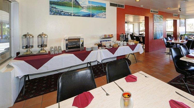 Smart Motels Bert Hinkler Restaurant