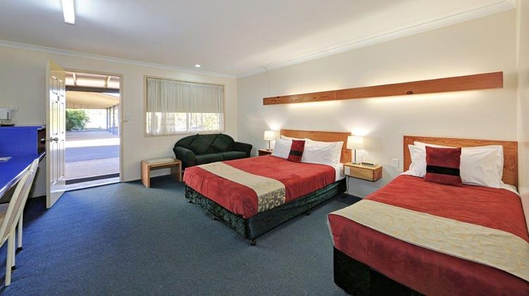 Smart Motels Bert Hinkler Room