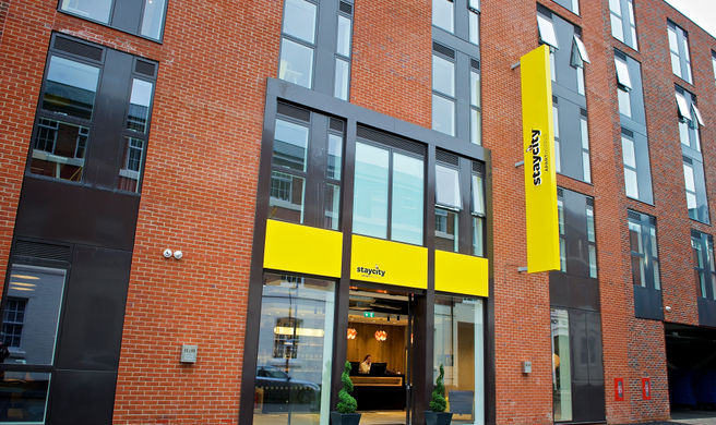 StayCity ApartHotels Newhall Square Exterior