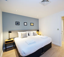 StayCity ApartHotels Newhall Square Room