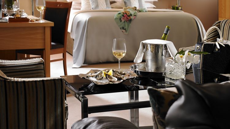 Westport Coast Hotel Suite