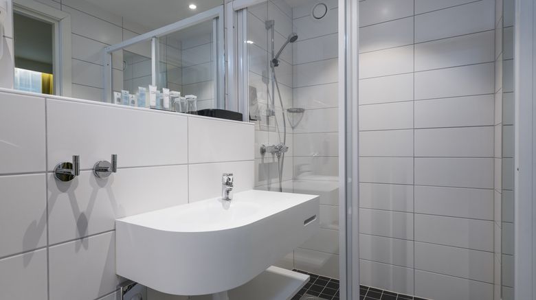 <b>Thon Hotel Linne Room</b>. Images powered by <a href="https://www.leonardoworldwide.com/" title="Leonardo Worldwide" target="_blank">Leonardo</a>.