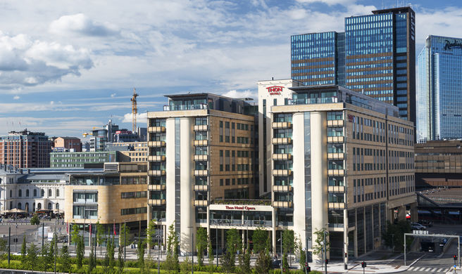 Thon Hotel Opera Exterior