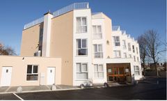 Broc House Suites