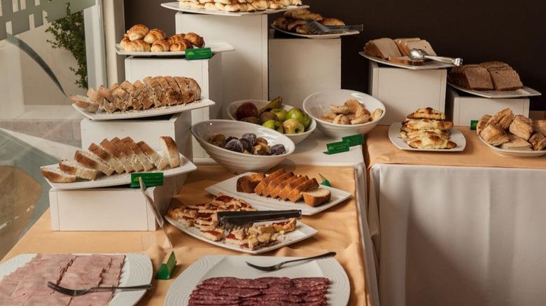 <b>Casa Real Hotel Restaurant</b>. Images powered by <a href="https://www.leonardoworldwide.com/" title="Leonardo Worldwide" target="_blank">Leonardo</a>.