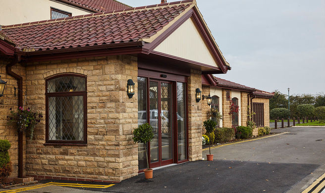The Humber Bridge Country Hotel Exterior