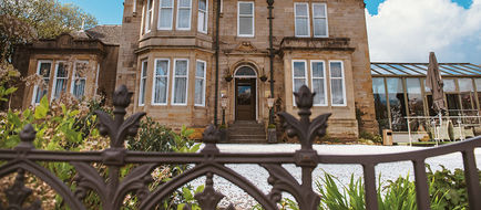 Lynnhurst Hotel Exterior