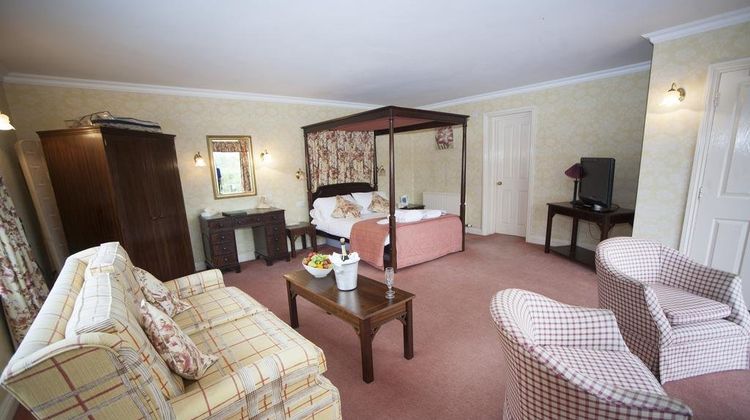 Shillingford Bridge Hotel Room