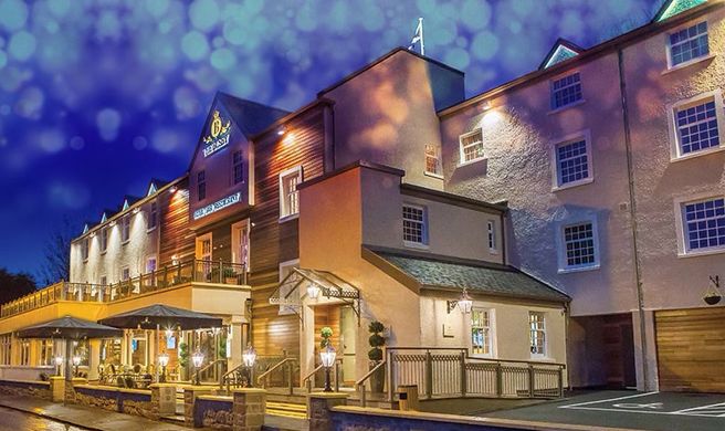 Busby Hotel Exterior