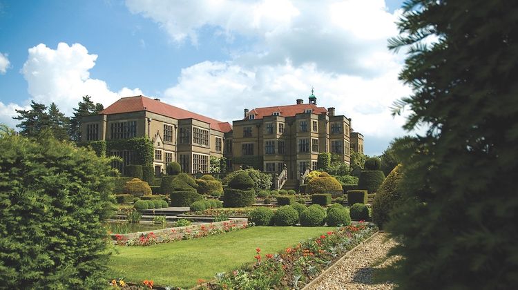 Fanhams Hall Hotel Exterior