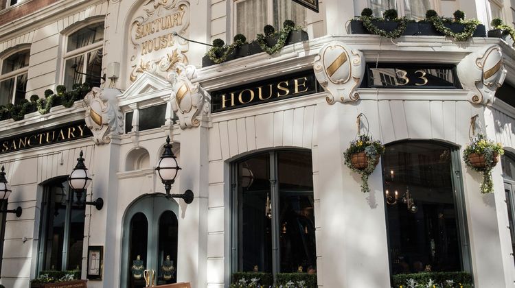 Sanctuary House Hotel Exterior