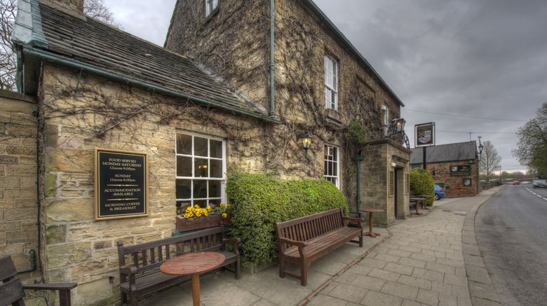<b>The Rockingham Arms Exterior</b>. Images powered by <a href="https://www.leonardoworldwide.com/" title="Leonardo Worldwide" target="_blank">Leonardo</a>.