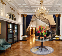 The Bailey's Hotel London Kensington Lobby