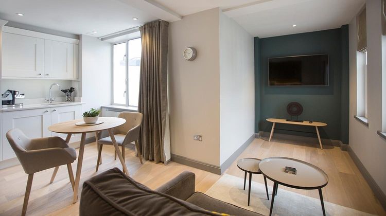 No 8 Waterloo Apartments Room