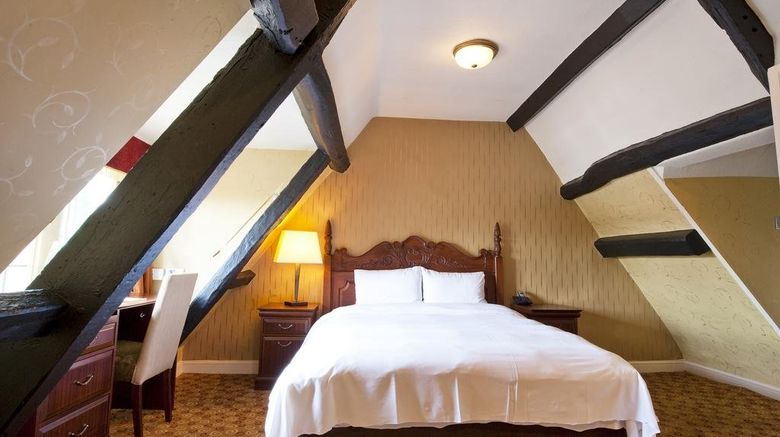 <b>Cromwell Lodge Room</b>. Images powered by <a href="https://www.leonardoworldwide.com/" title="Leonardo Worldwide" target="_blank">Leonardo</a>.