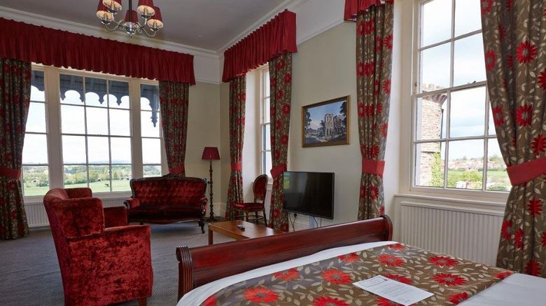 <b>Royal Hotel Ross on Wye Room</b>. Images powered by <a href="https://www.leonardoworldwide.com/" title="Leonardo Worldwide" target="_blank">Leonardo</a>.