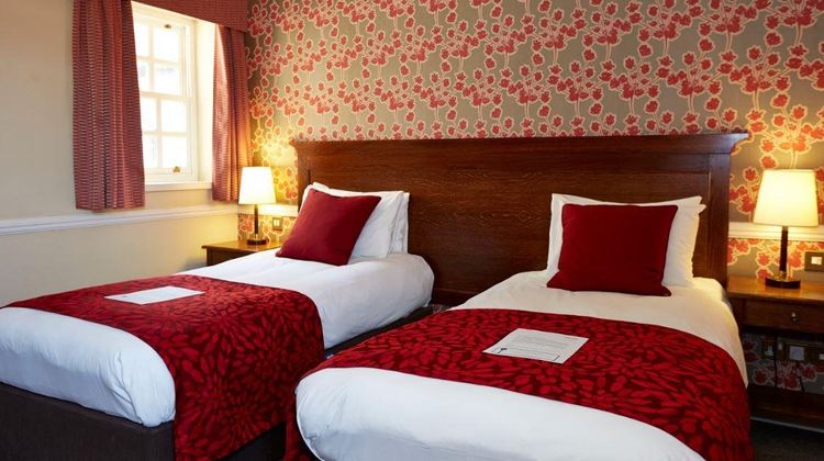 Saracens Head Hotel Room