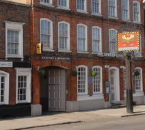 Spread Eagle Hotel Exterior