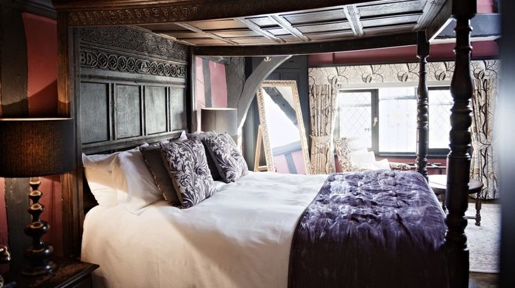 White Swan Hotel Room
