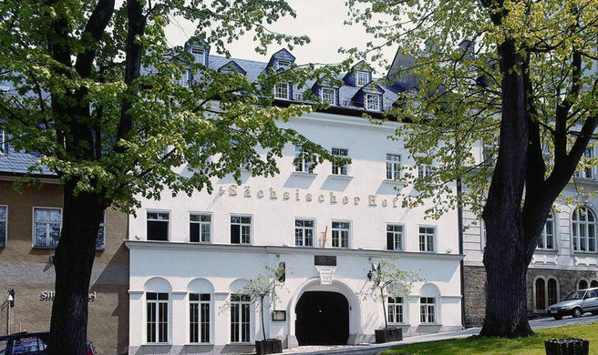Sachsischer Hof Exterior