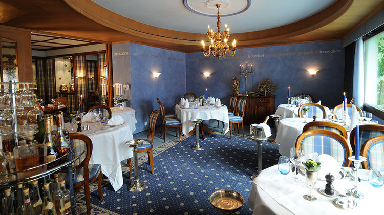 Waldhotel Doldenhorn Hotel Restaurant