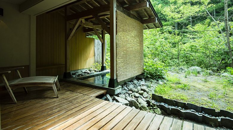 <b>Tobira Onsen, Myojinkan Suite</b>. Images powered by <a href="https://www.leonardoworldwide.com/" title="Leonardo Worldwide" target="_blank">Leonardo</a>.