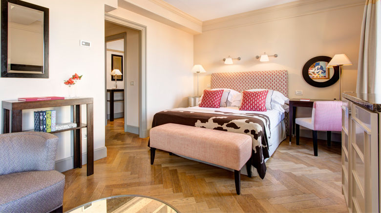 <b>Rocco Forte Hotel Savoy Room</b>. Images powered by <a href=https://www.travelagewest.com/Hotels/Florence/