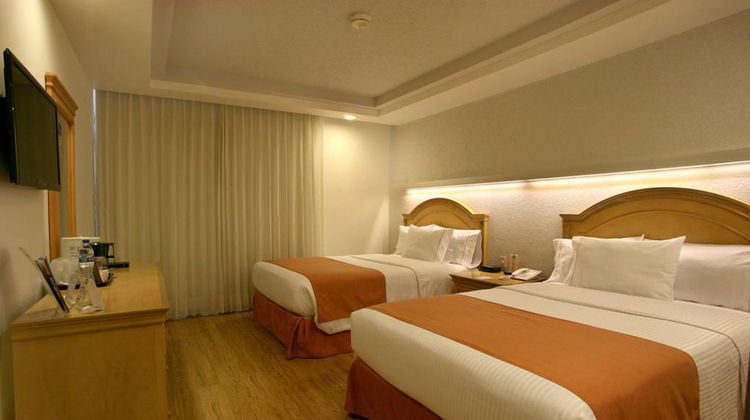 Hotel Horizon Morelia Room