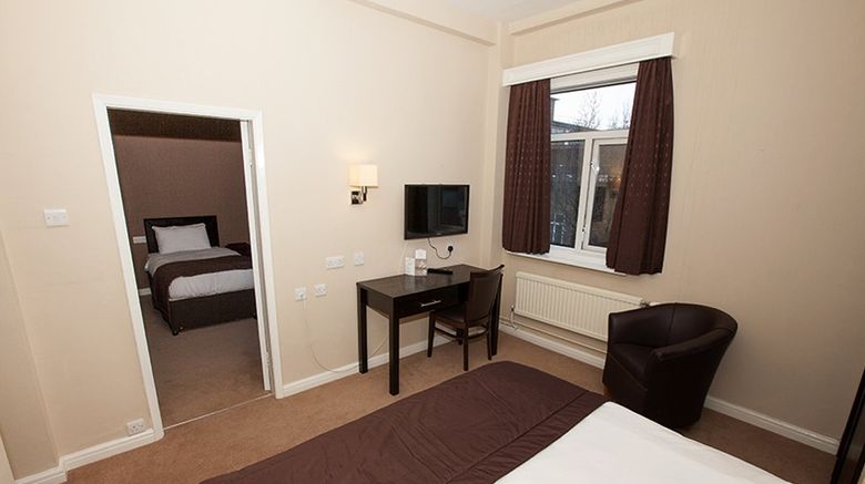 <b>Dolphin Hotel Room</b>. Images powered by <a href="https://www.leonardoworldwide.com/" title="Leonardo Worldwide" target="_blank">Leonardo</a>.