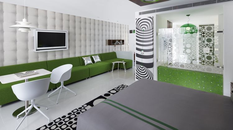 Luna2 Studios, a Design Hotel Room