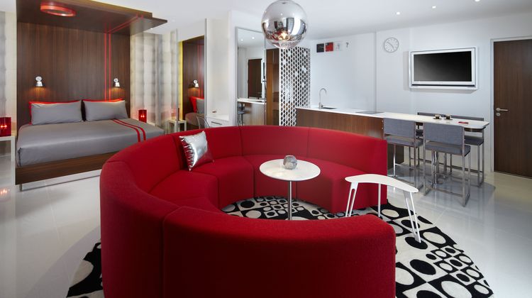 Luna2 Studios, a Design Hotel Room