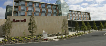 Pillo Hotel & Spa Ashbourne Exterior