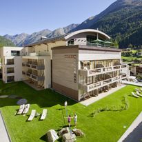 Bergland Design & Wellnesshotel Soelden