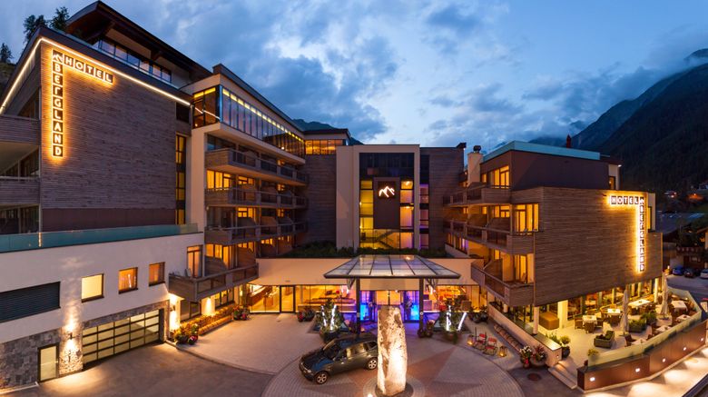 <b>Bergland Design & Wellnesshotel Soelden Exterior</b>. Images powered by <a href="https://www.leonardoworldwide.com/" title="Leonardo Worldwide" target="_blank">Leonardo</a>.