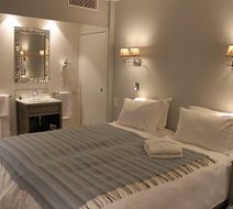 My Home in Paris Room
