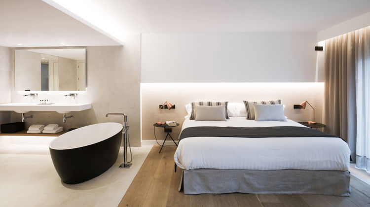 Nakar Hotel Suite