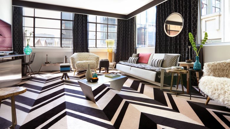 <b>Adelphi Hotel Suite</b>. Images powered by <a href="https://www.leonardoworldwide.com/" title="Leonardo Worldwide" target="_blank">Leonardo</a>.