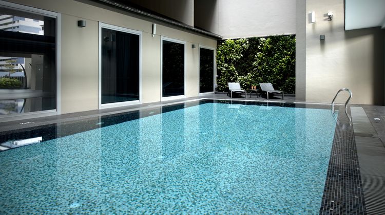 V Hotel Bencoolen Pool