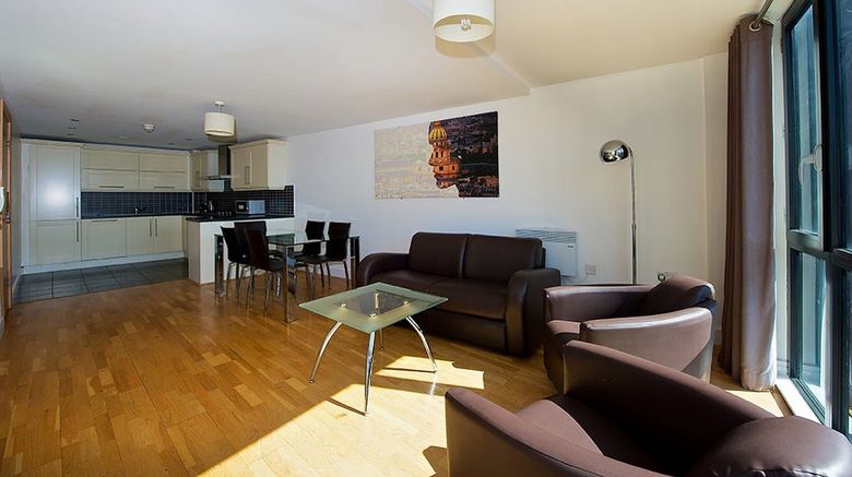 <b>Staycity Duke Street Room</b>. Images powered by <a href="https://www.leonardoworldwide.com/" title="Leonardo Worldwide" target="_blank">Leonardo</a>.