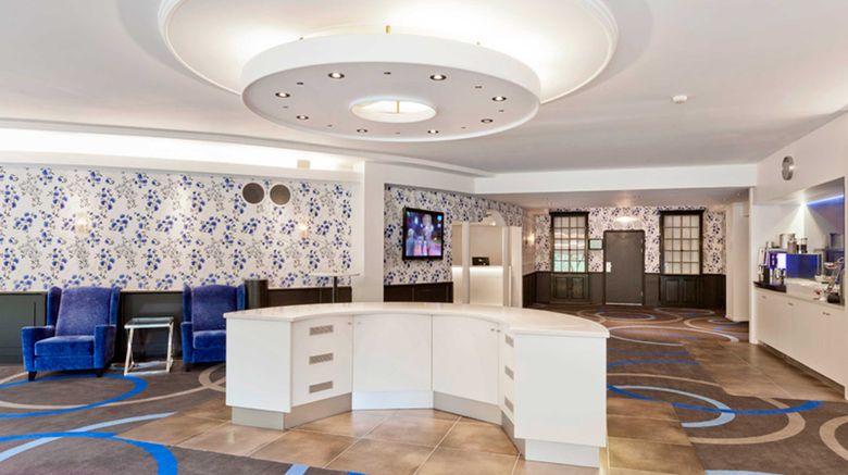 <b>Thon Hotel Linne Lobby</b>. Images powered by <a href="https://www.leonardoworldwide.com/" title="Leonardo Worldwide" target="_blank">Leonardo</a>.