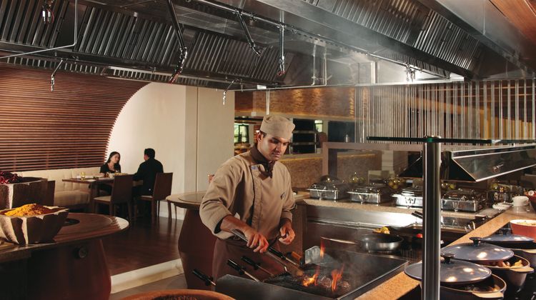 Al Ain Rotana Hotel Restaurant