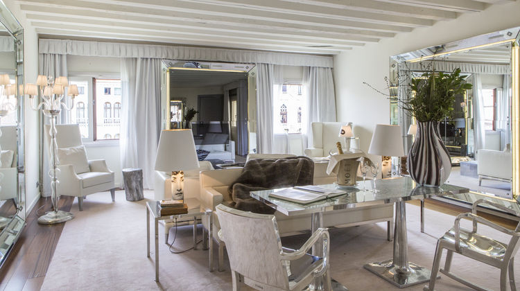 Palazzina Grassi Suite