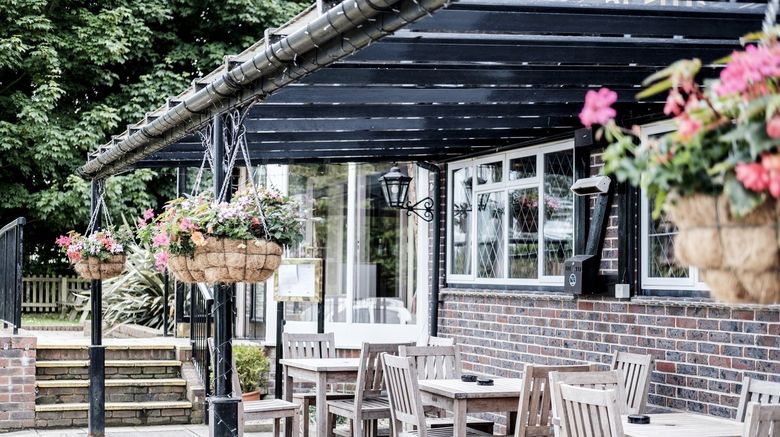 <b>The Hampshire Hog Exterior</b>. Images powered by <a href="https://www.leonardoworldwide.com/" title="Leonardo Worldwide" target="_blank">Leonardo</a>.
