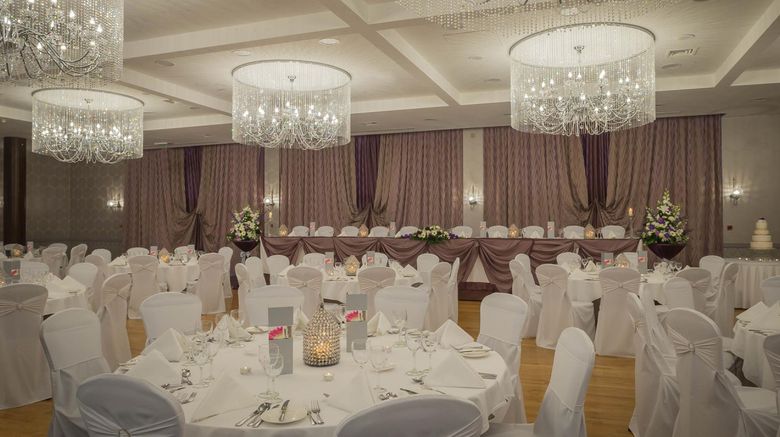 <b>Cavan Crystal Hotel Ballroom</b>. Images powered by <a href="https://www.leonardoworldwide.com/" title="Leonardo Worldwide" target="_blank">Leonardo</a>.