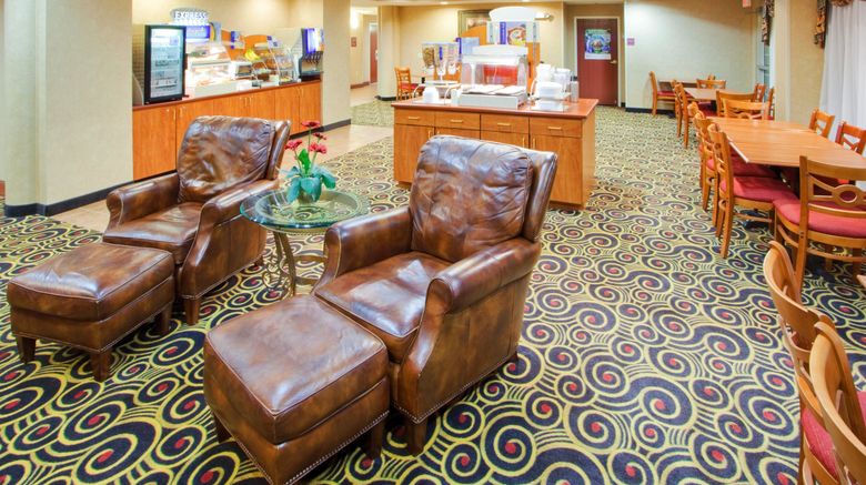 <b>Holiday Inn Express Restaurant</b>. Images powered by <a href="https://www.leonardoworldwide.com/" title="Leonardo Worldwide" target="_blank">Leonardo</a>.