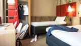 <b>Ibis Geneve Centre Gare Room</b>. Images powered by <a href="https://www.leonardoworldwide.com/" title="Leonardo Worldwide" target="_blank">Leonardo</a>.