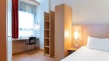 <b>Ibis Madrid Centro Las Ventas Room</b>. Images powered by <a href="https://www.leonardoworldwide.com/" title="Leonardo Worldwide" target="_blank">Leonardo</a>.